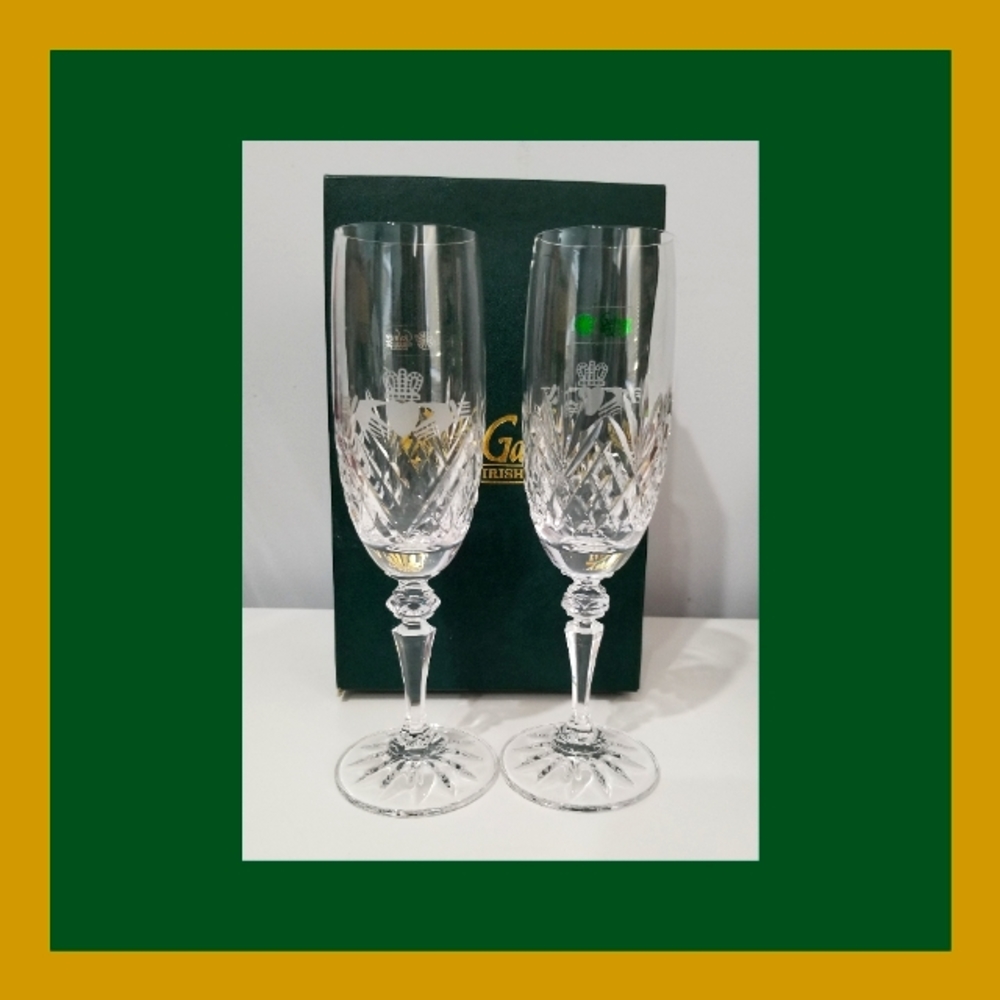 Galway Crystal Claddagh Champagne Flutes Glasses Clear Set